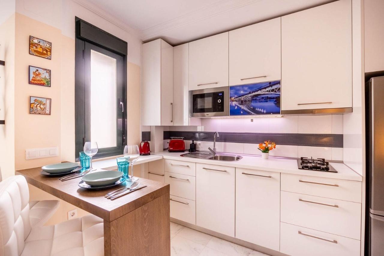 סביליה Slava Luxury Suite מראה חיצוני תמונה