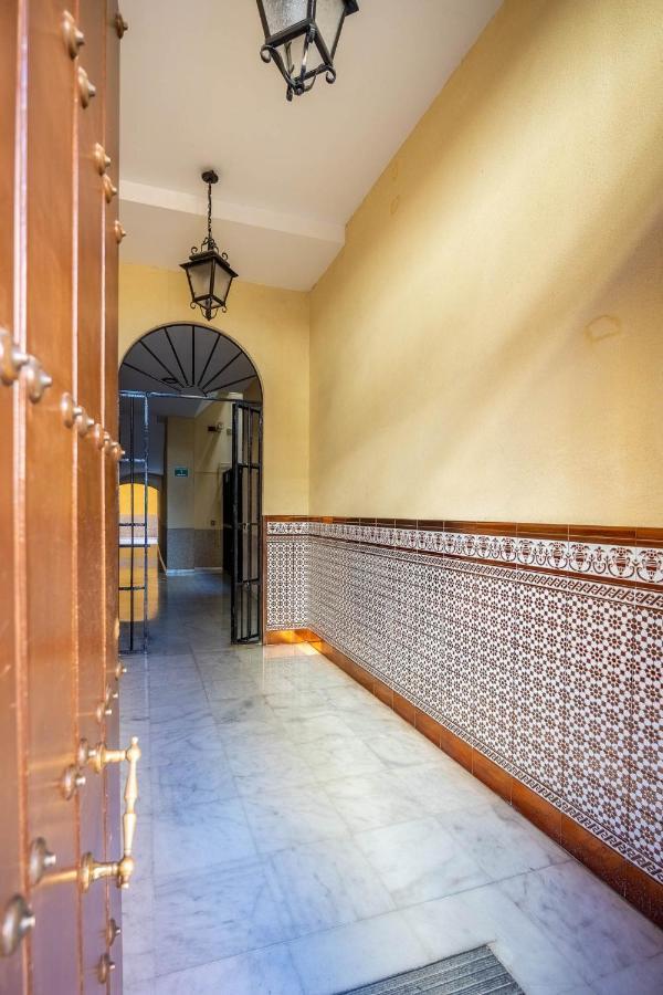 סביליה Slava Luxury Suite מראה חיצוני תמונה